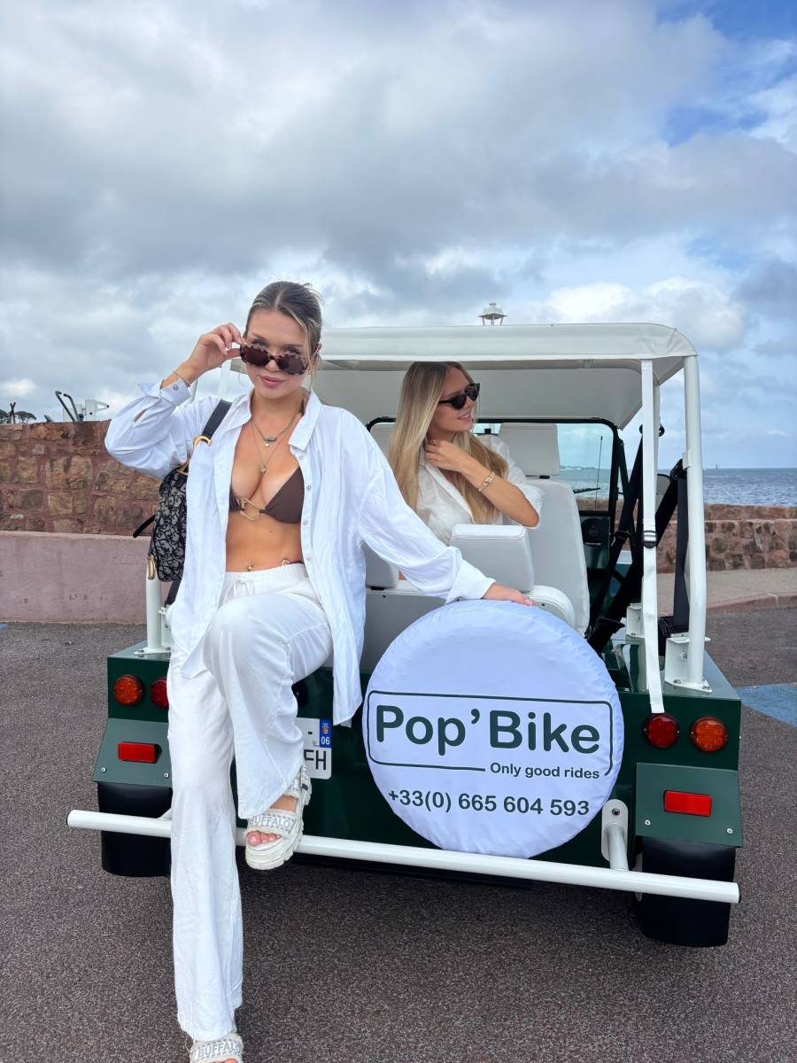 Louer une mini moke à Antibes