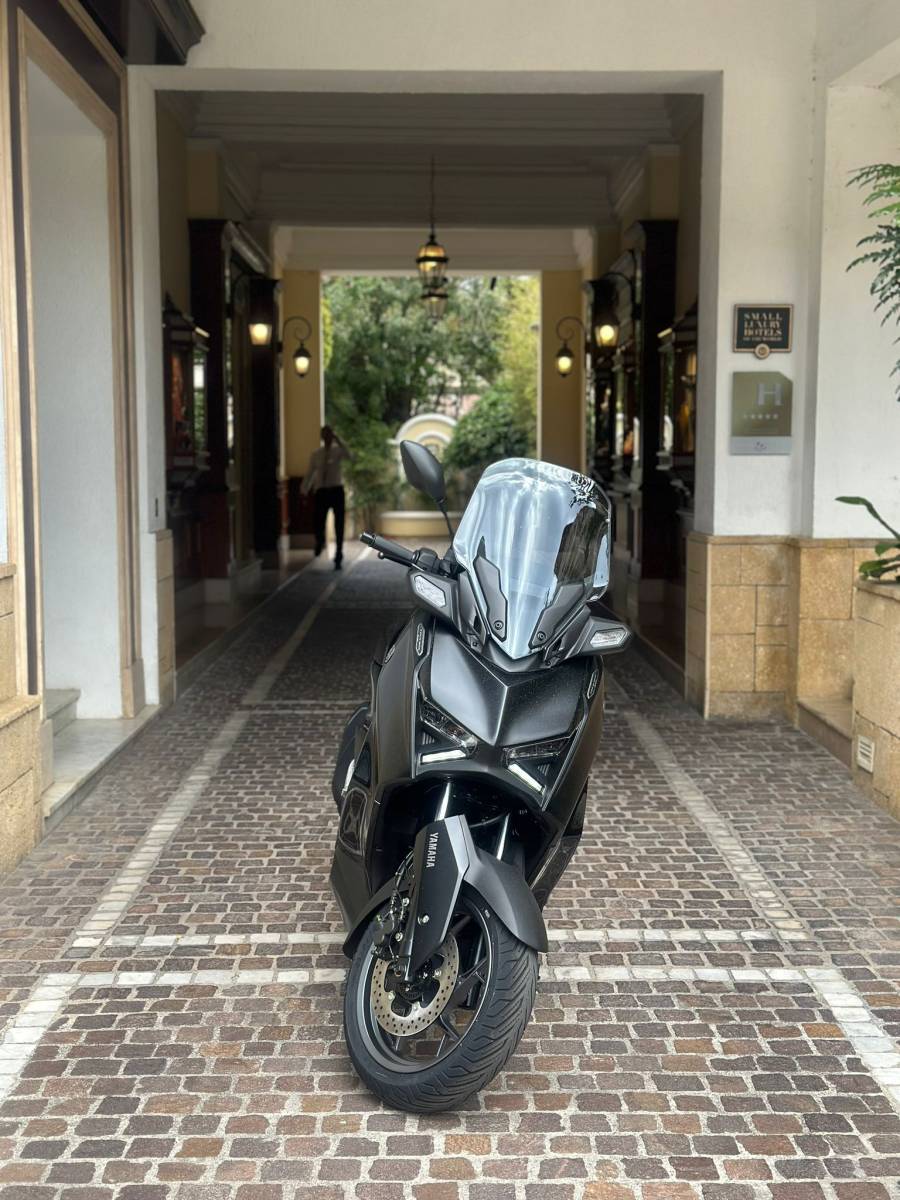 Louer un scooter pas cher à Theoule sur mer